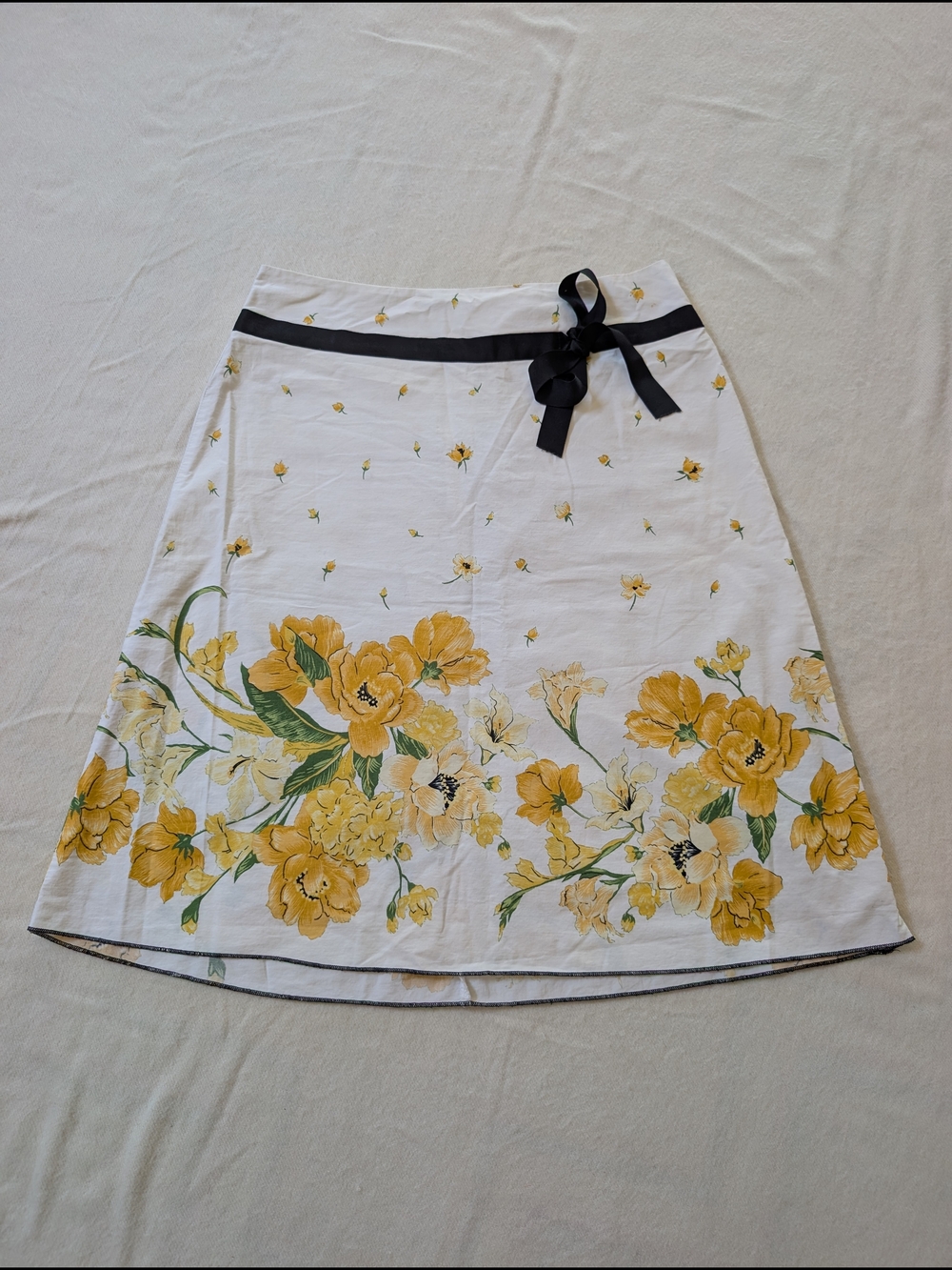 Vintage Cotton Speechless White Yellow Floral Skirt with Black Bow